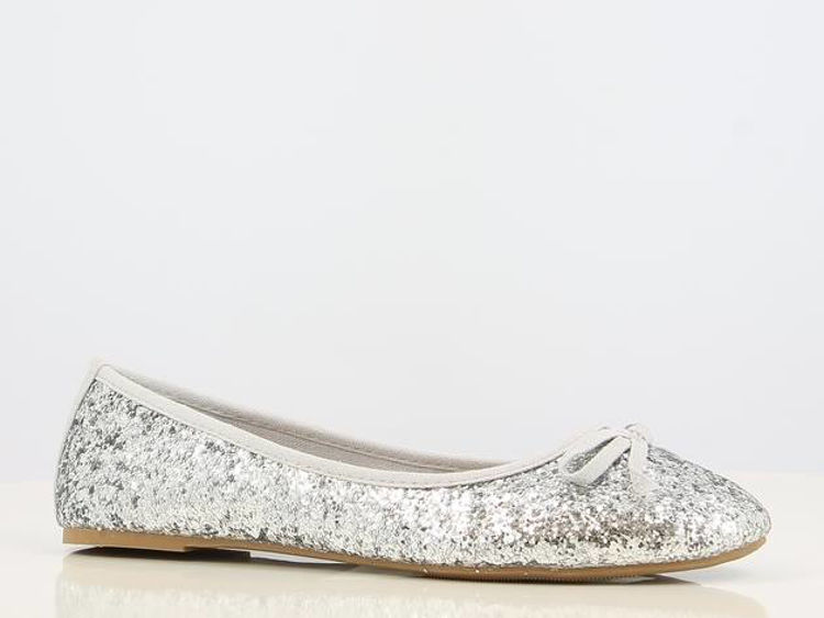 Picture of B740700 GIRLS SILVER BALLERINA SLIP ON WITH A BOW